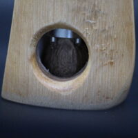 Ausgestattet ist diese Muskatnussmühle mit einem Präzisionsmahlwerk der Firma Strässler aus der Schweiz
