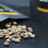 Der Rohkaffee findet seinen Weg von Äthiopien über Hamburg nach Nürnberg zu den Whiskyfreunden Noris ins vorbereitete Fass.