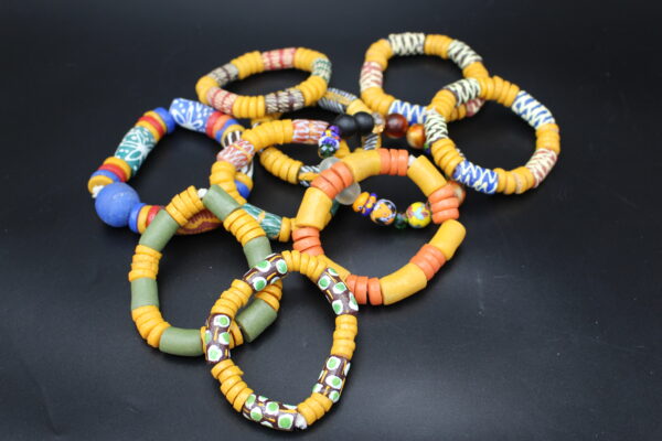 Armband aus Ghana – Bild 3