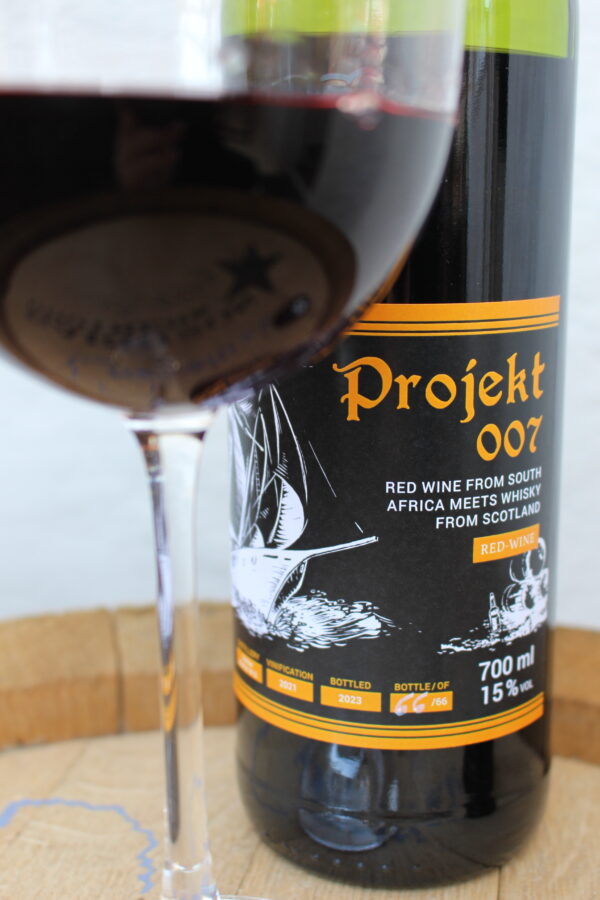 Projekt 007 - Rotwein mit Whsikyfass-Reifung – Bild 3