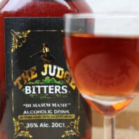 The Judge Bitters – Bild 3